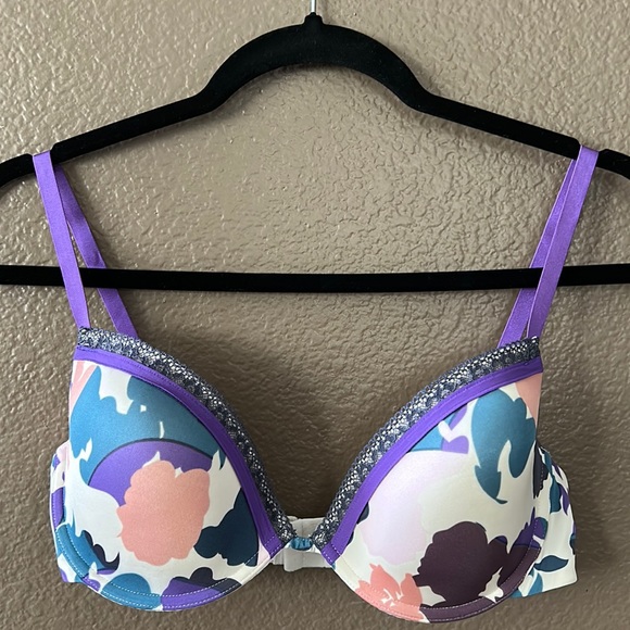 Calvin Klein purple w/ floral pattern - Picture 2 of 8
